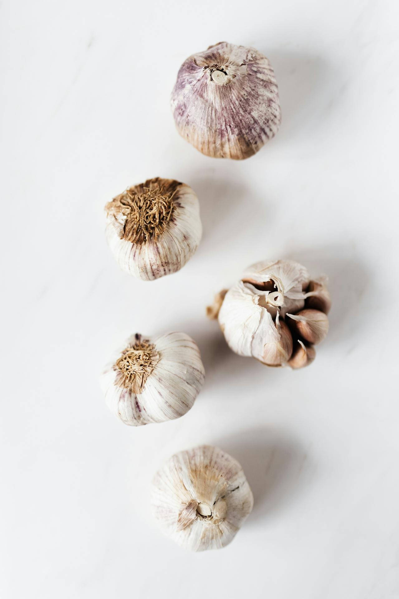 Bawang putih segar untuk kesehatan metabolik